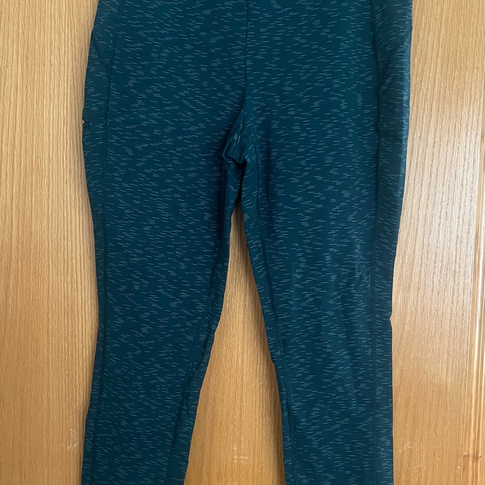 Duluth Trading Co NOGA women’s leggings